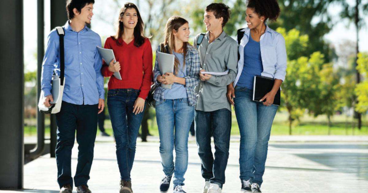 Undergraduate Courses To Study in UK for International Students